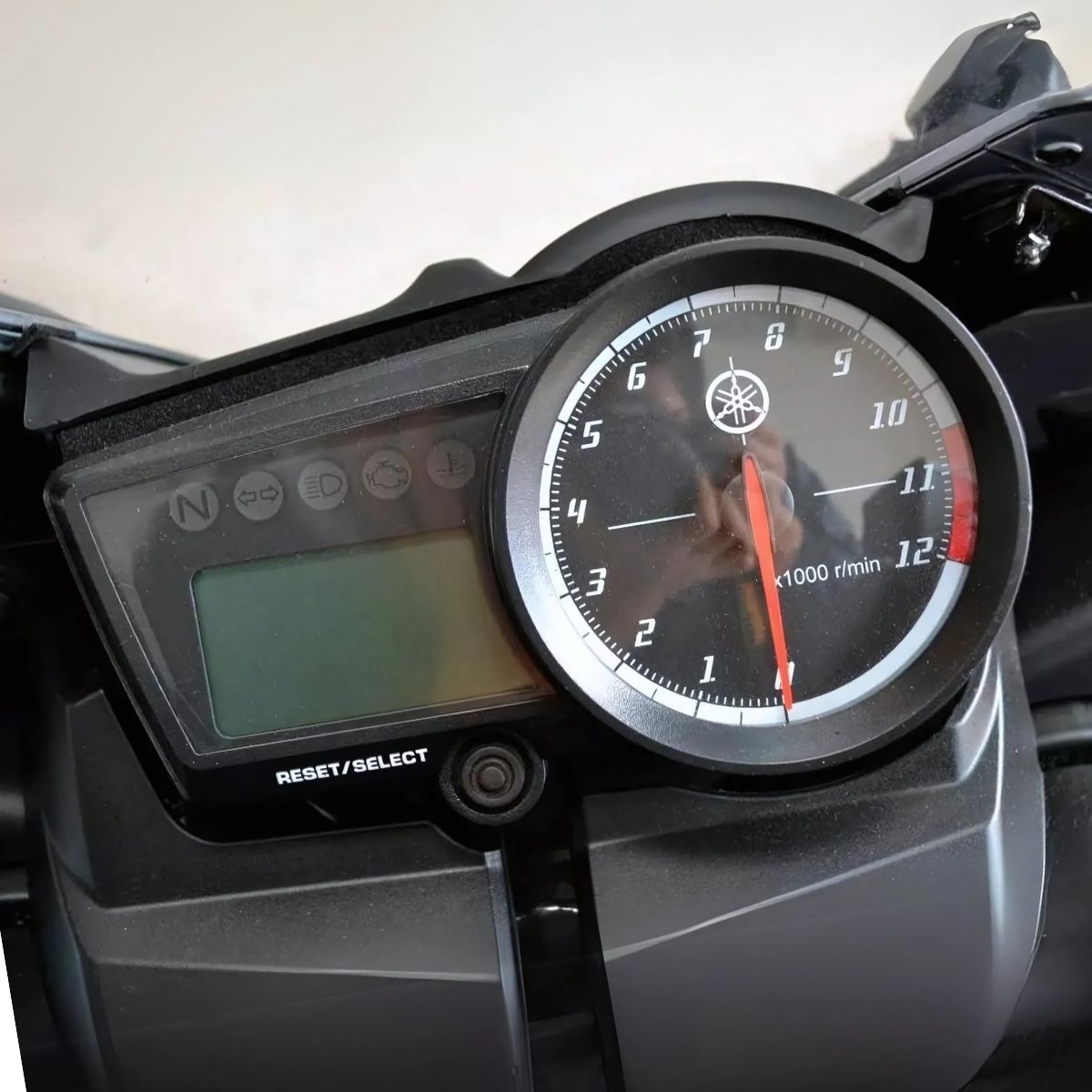 Protector de Tacómetro o Velocímetro para Yamaha R15 V2